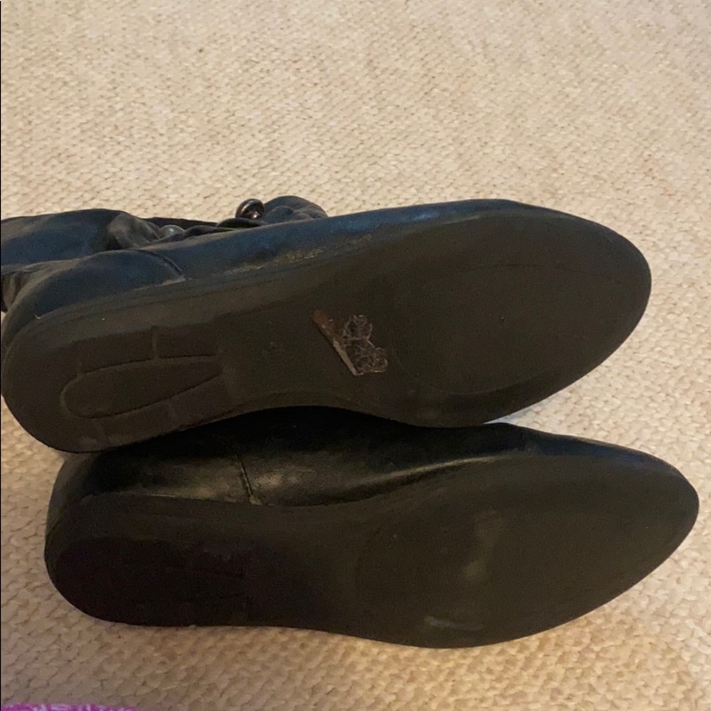 Button black boots - Picture 6 of 7